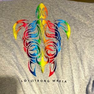 LGBTQIA shirt with a sea turtle design size extra large cotton T-shirt